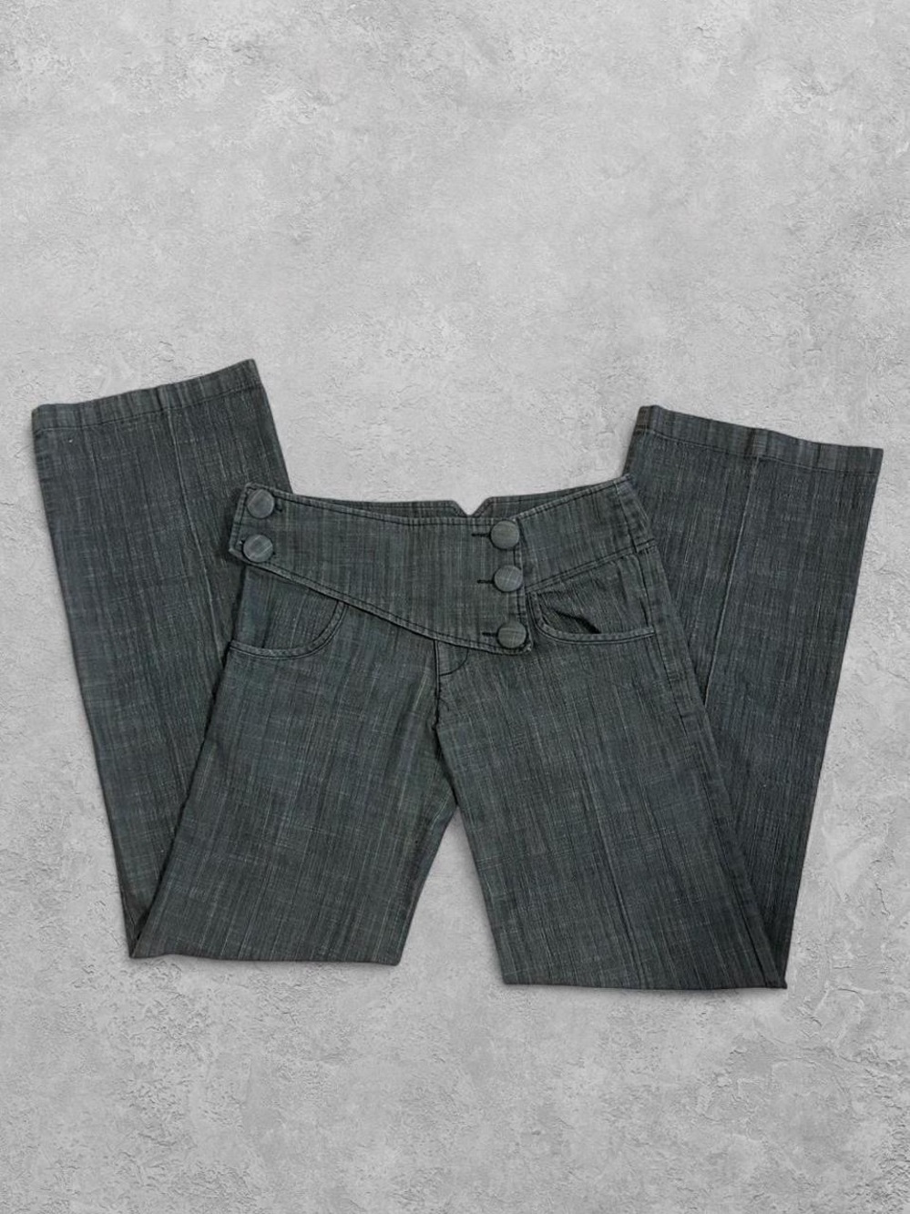 High-Rise Wide-Leg Gray Trousers with Button Waist and Subtle Stripes